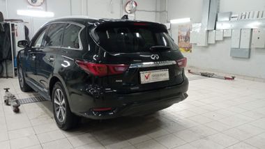 Infiniti QX60 2019 года, 135 360 км - вид 4