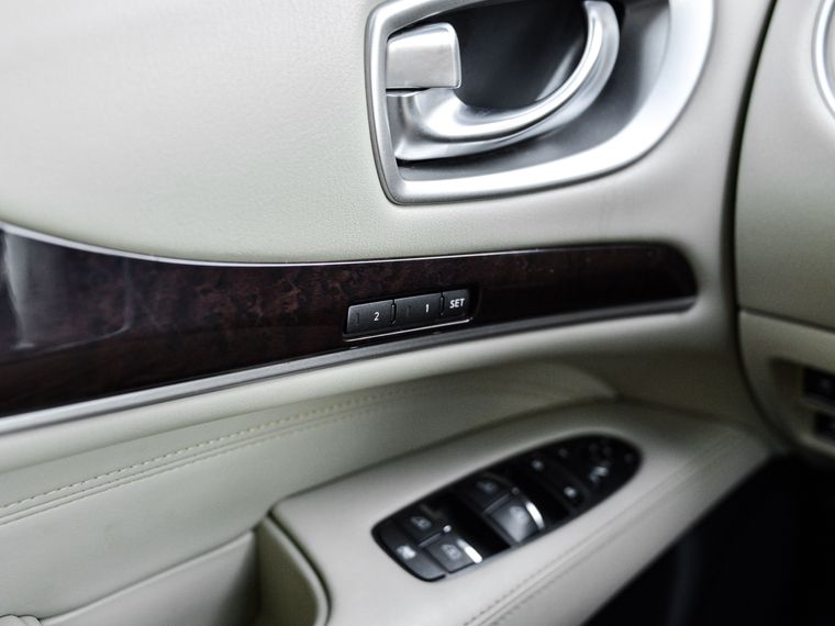Infiniti QX60 2019 года, 135 360 км - вид 13