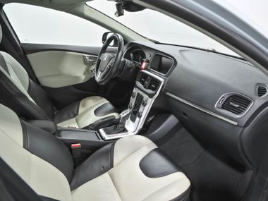 Volvo V40 Cross Country 2013 года, 102 233 км - вид 15