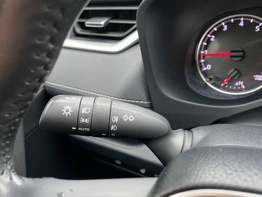 Toyota RAV4 2020 года, 87 485 км - вид 9
