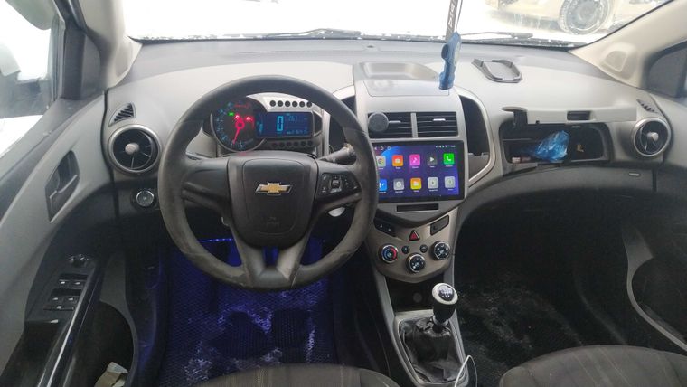Chevrolet Aveo 2014 года, 210 000 км - вид 5