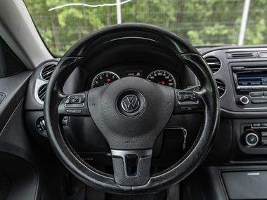 Volkswagen Tiguan 2012 года, 262 388 км - вид 6