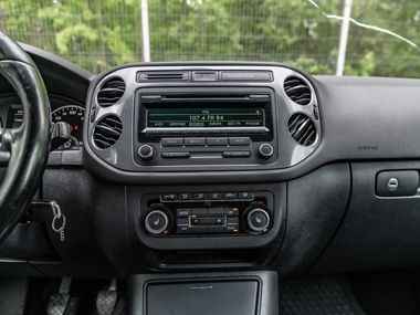 Volkswagen Tiguan 2012 года, 262 388 км - вид 7