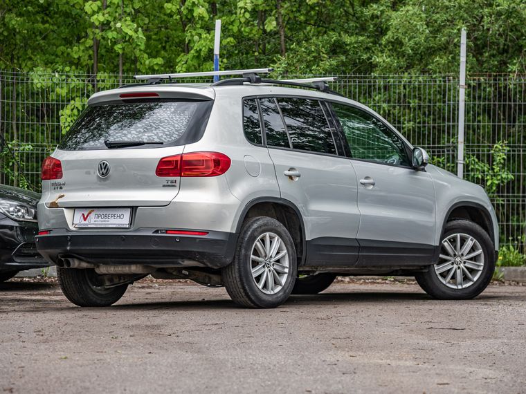 Volkswagen Tiguan 2012 года, 262 388 км - вид 3