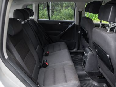 Volkswagen Tiguan 2012 года, 262 388 км - вид 12