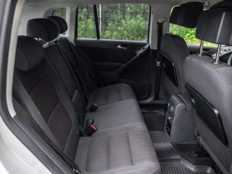Volkswagen Tiguan 2012 года, 262 388 км - вид 12