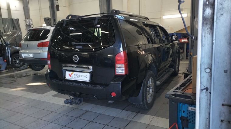 Nissan Pathfinder 2013 года, 230 150 км - вид 3