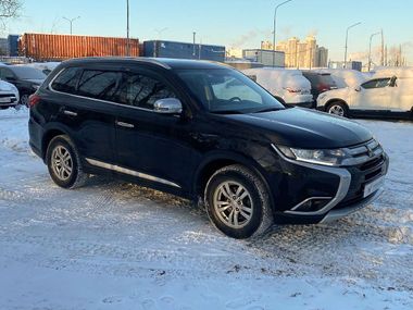 Mitsubishi Outlander 2015 года, 139 131 км - вид 3