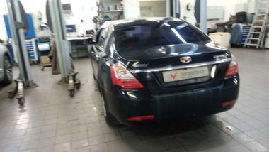 Geely Emgrand EC7 2014 года, 121 568 км - вид 4