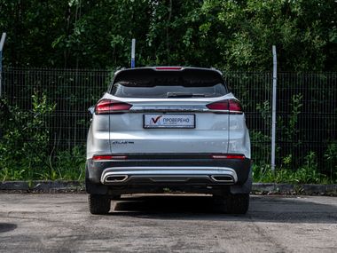 Белый Geely Atlas Pro 2022 года | VIN 907787