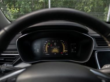 Белый Geely Atlas Pro 2022 года | VIN 907787
