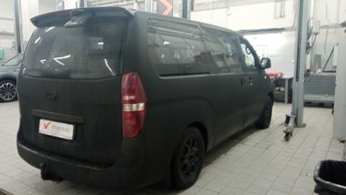 Hyundai Grand Starex 2008 года, 321 800 км - вид 4