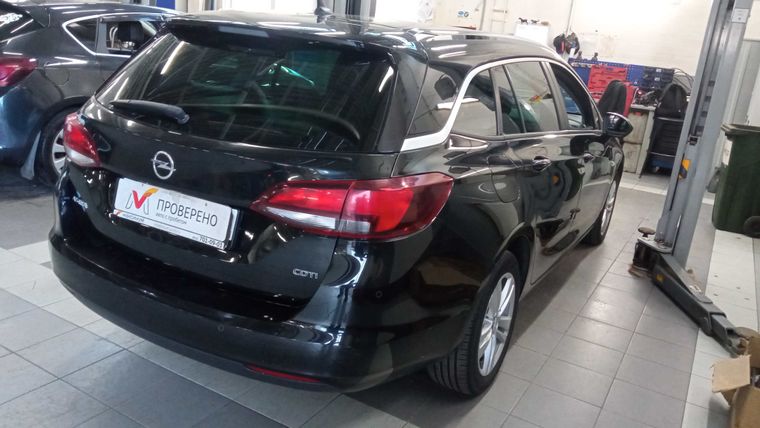 Opel Astra 2017 года, 116 000 км - вид 3