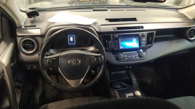 Toyota RAV4 2016 года, 114 647 км - вид 5