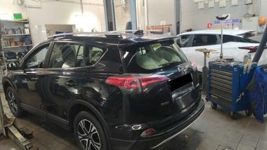 Toyota RAV4 2016 года, 114 647 км - вид 4