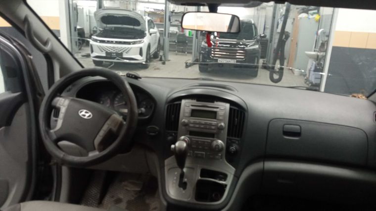 Hyundai Grand Starex 2011 года, 128 063 км - вид 5