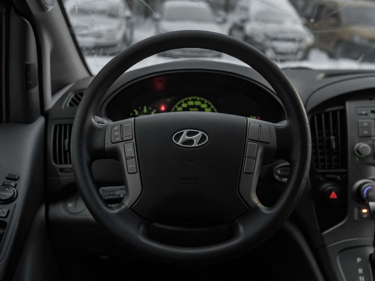 Hyundai Grand Starex 2011 года, 128 063 км - вид 6