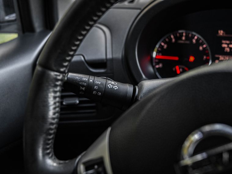 Nissan X-Trail 2012 года, 262 547 км - вид 6