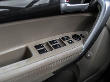 Kia Sorento 2009 года, 248 681 км - вид 12