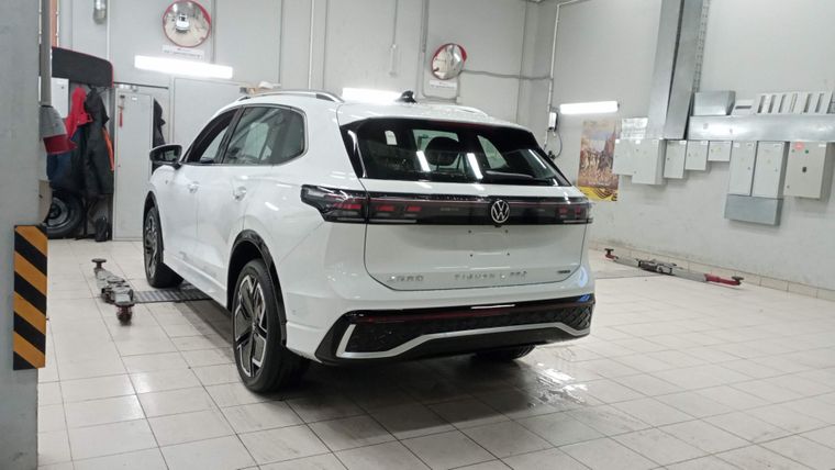 Volkswagen Tiguan L 2024 года, 33 км - вид 4