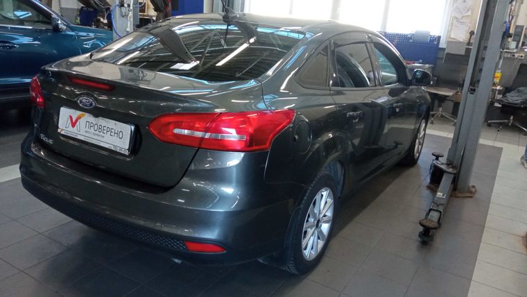 Ford Focus 2019 года, 111 989 км - вид 3