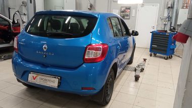 Renault Sandero 2015 года, 246 795 км - вид 3