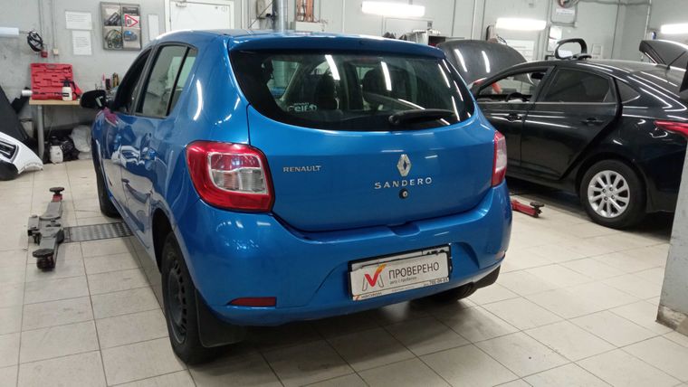 Renault Sandero 2015 года, 246 795 км - вид 4