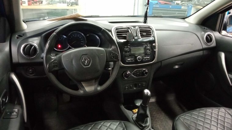 Renault Sandero 2015 года, 246 795 км - вид 5