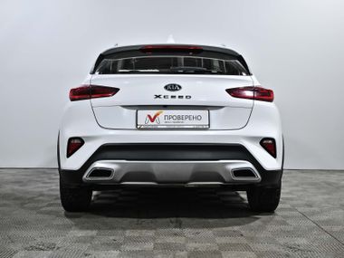 KIA XCeed 2021 года, 46 255 км - вид 4