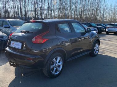 Nissan Juke 2013 года, 236 407 км - вид 4