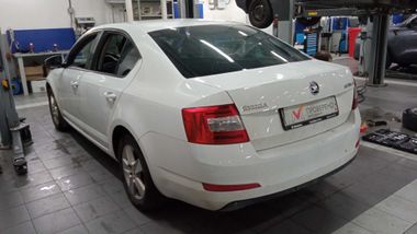 Skoda Octavia 2016 года, 112 999 км - вид 5