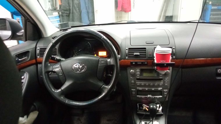 Toyota Avensis 2008 года, 136 872 км - вид 5