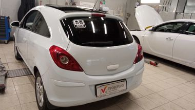 Opel Corsa 2008 года, 173 210 км - вид 3