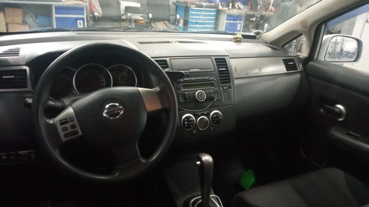 Nissan Tiida 2011 года, 177 158 км - вид 6