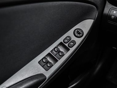 Hyundai Solaris 2016 года, 199 800 км - вид 9