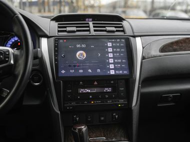 Toyota Camry 2015 года, 190 109 км - вид 9
