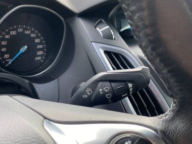 Ford Focus 2014 года, 202 870 км - вид 11