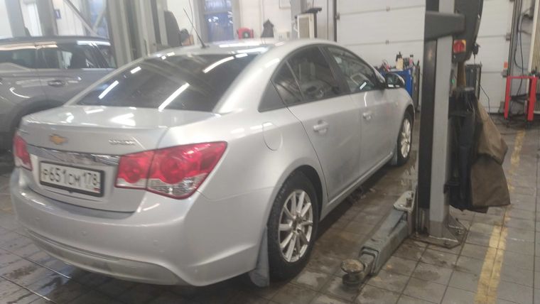 Chevrolet Cruze 2013 года, 314 010 км - вид 3