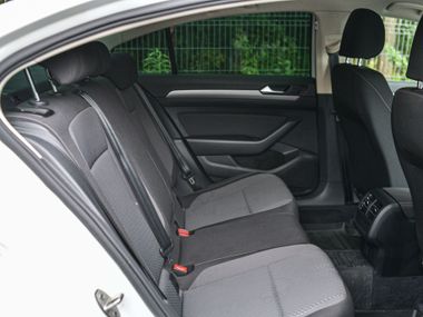 Volkswagen Passat 2016 года, 138 322 км - вид 12
