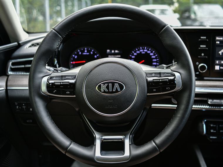 KIA K5 2021 года, 253 108 км - вид 7