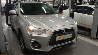 Mitsubishi ASX 2012 года, 207 262 км - вид 3