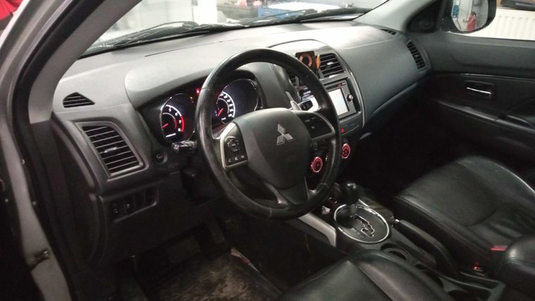 Mitsubishi ASX 2012 года, 207 262 км - вид 6