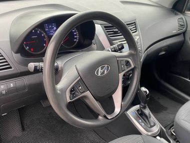 Hyundai Solaris 2016 года, 179 559 км - вид 11