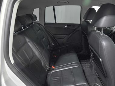 Volkswagen Tiguan 2011 года, 185 640 км - вид 14