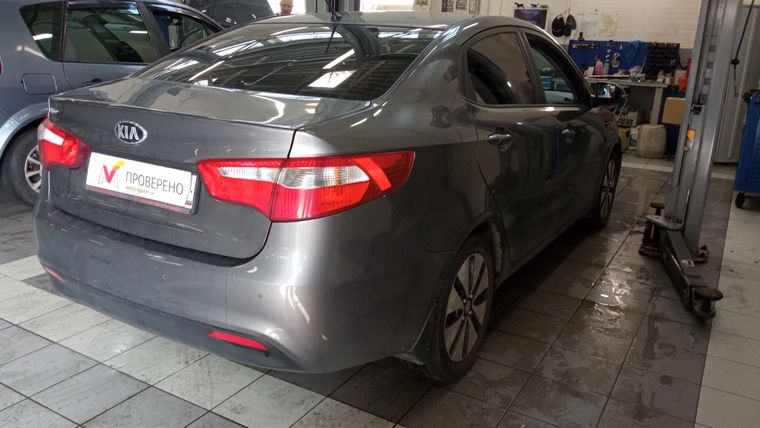 KIA Rio 2014 года, 111 350 км - вид 3