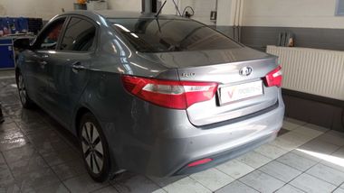 KIA Rio 2014 года, 111 350 км - вид 4