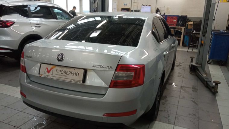 Skoda Octavia 2014 года, 400 000 км - вид 3