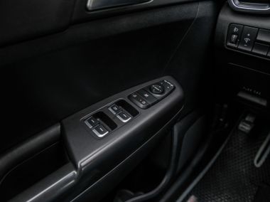 KIA Sportage 2016 года, 132 449 км - вид 12