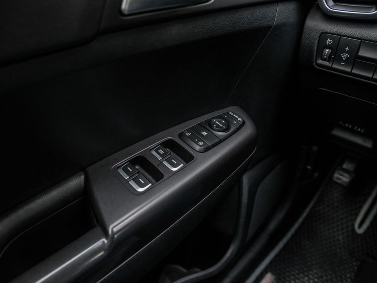 KIA Sportage 2016 года, 132 449 км - вид 12