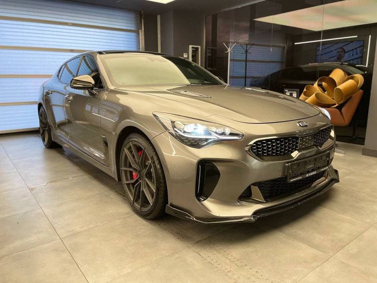 KIA Stinger 2018 года, 82 077 км - вид 4